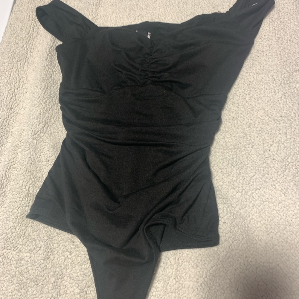 Windsor Black Off-Shoulder Bodysuit